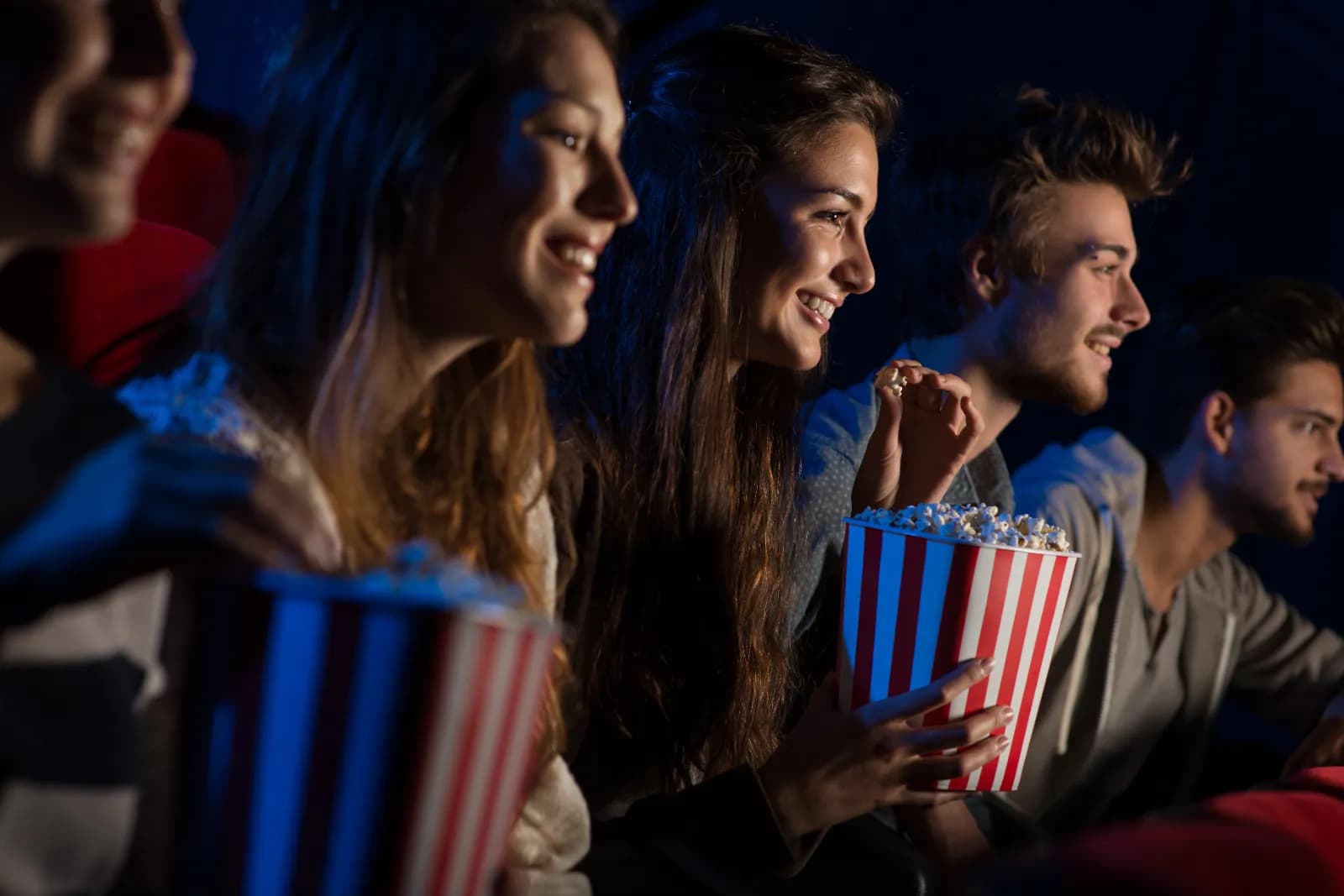 Lumos Lichtspiel & Lounge 1