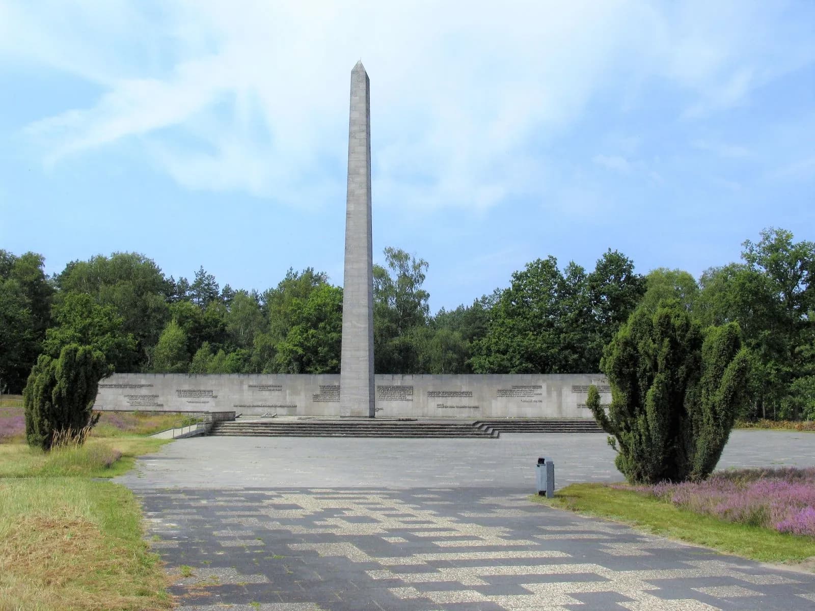 Gedenkstätte Bergen-Belsen 1