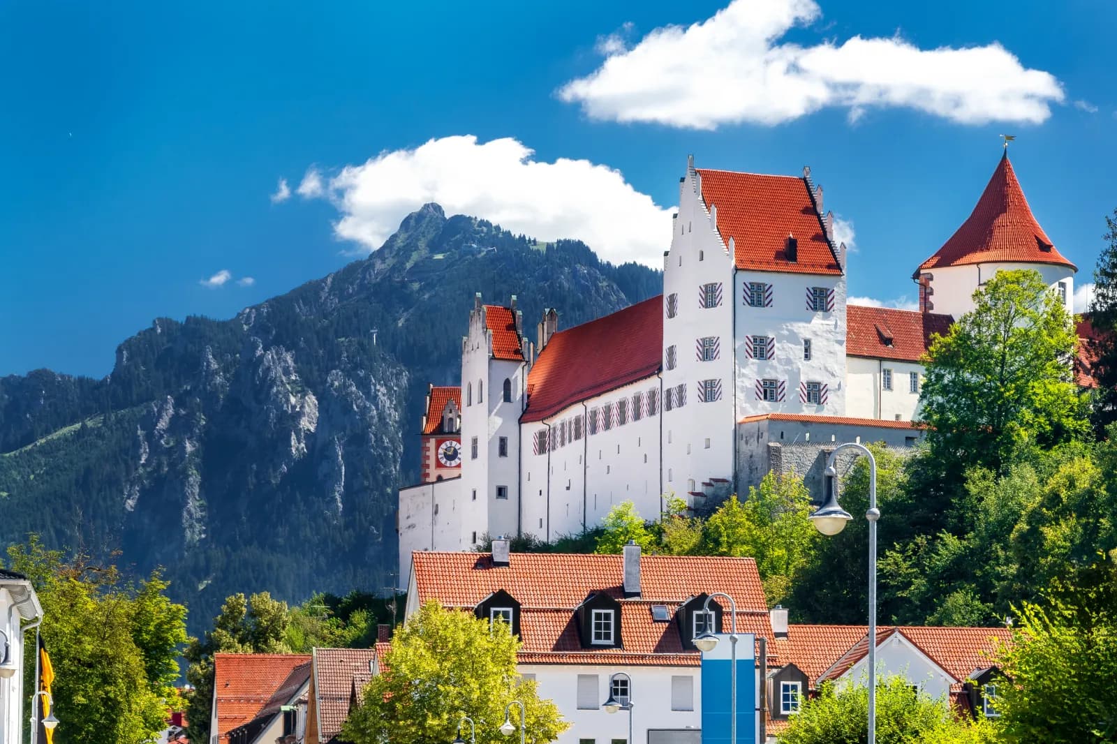 Hohes Schloss 1