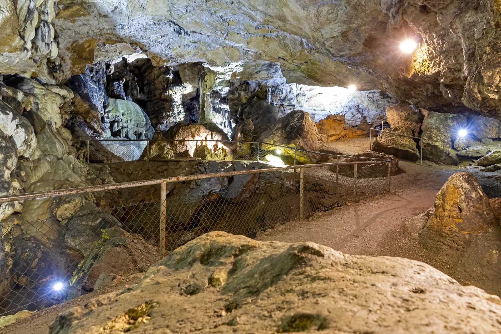 Nebelhöhle 1