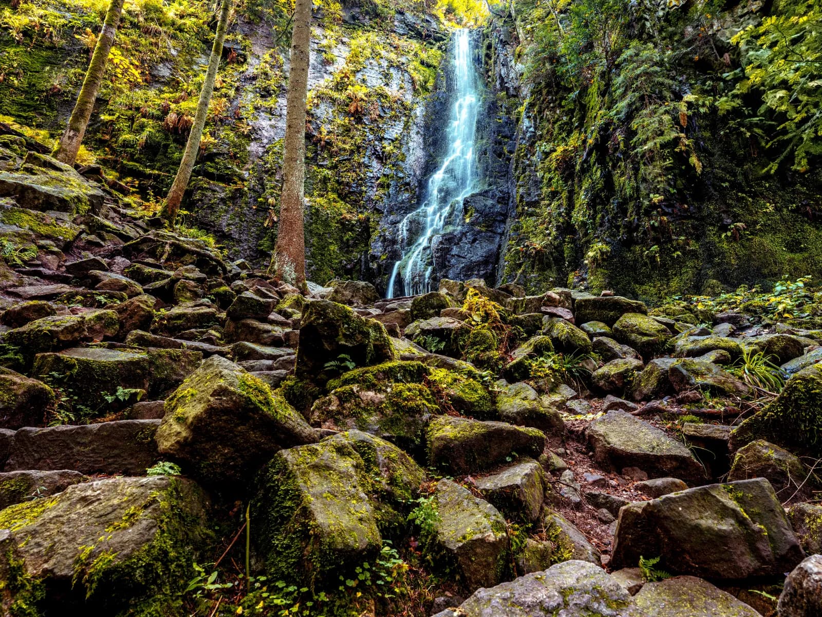 Burgbachwasserfall 1