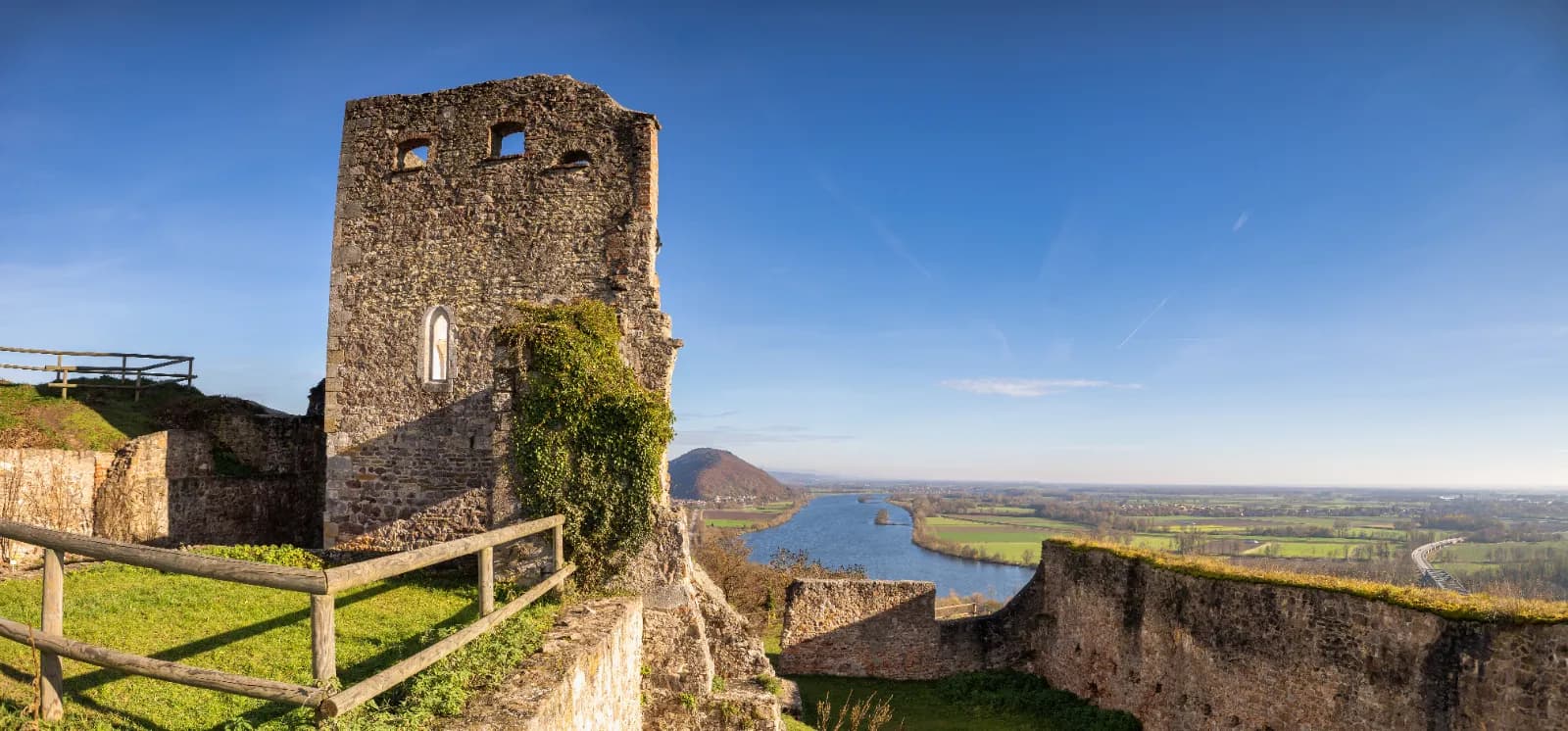 Burgruine Donaustauf 1