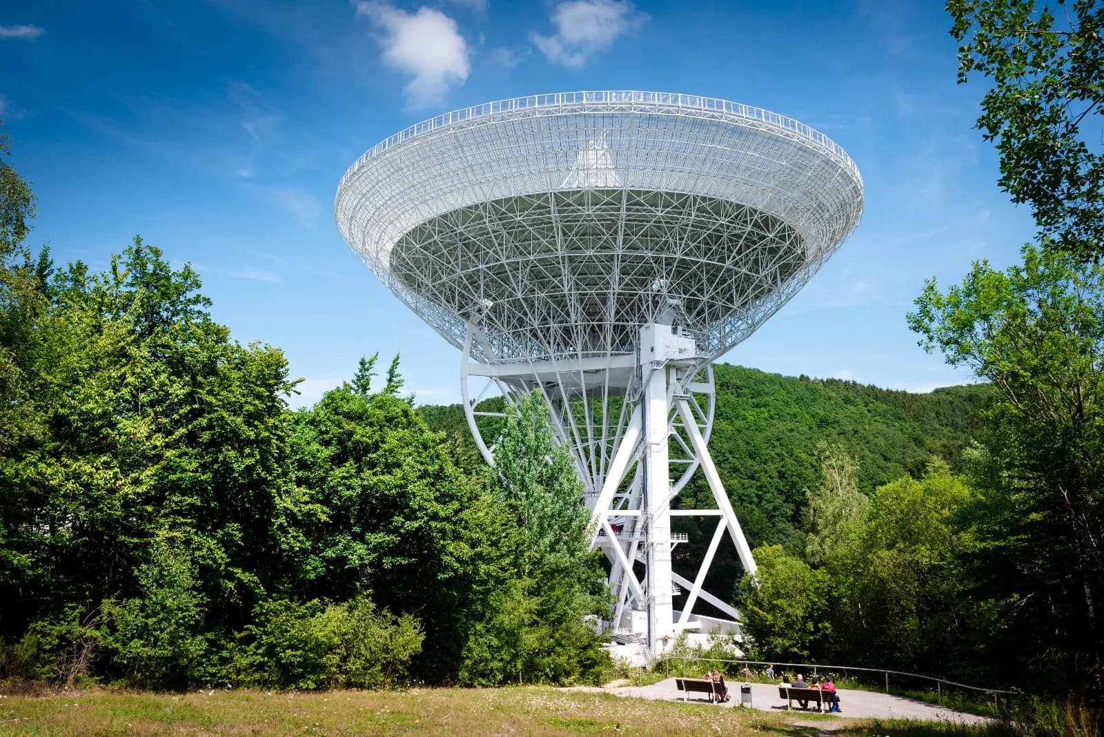 Aussichtspunkt am Radioteleskop Effelsberg 1