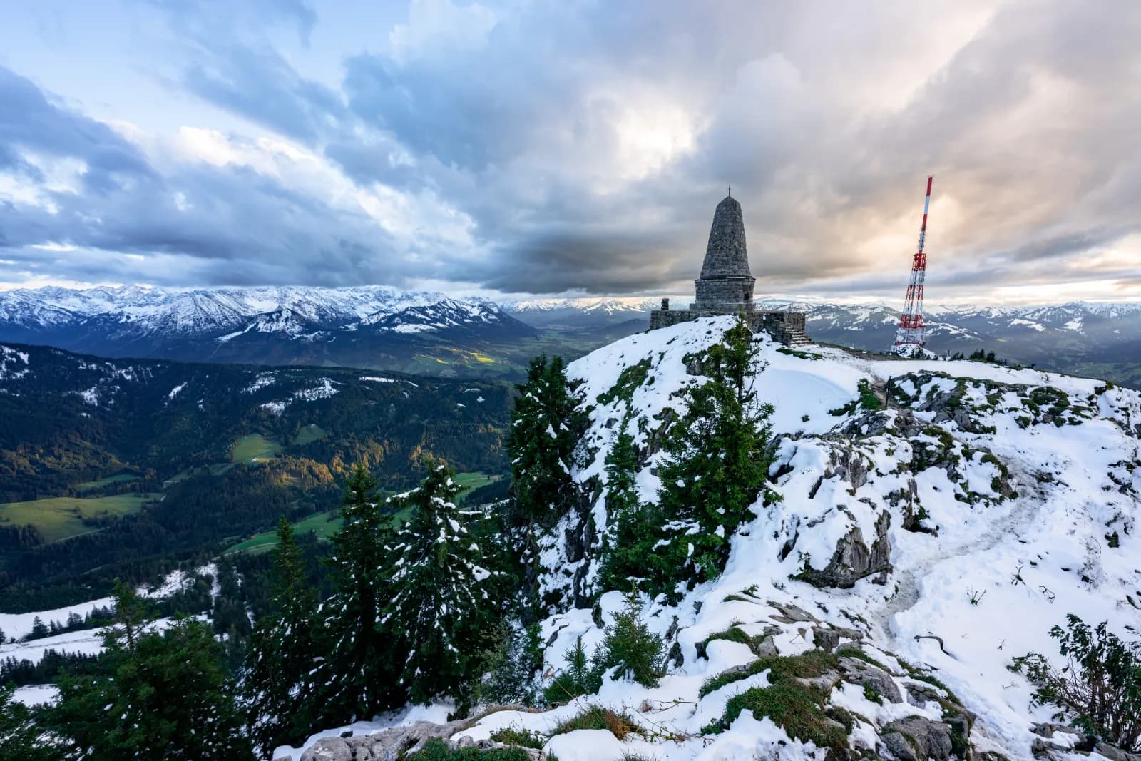 Jägerdenkmal auf dem Grünten 1