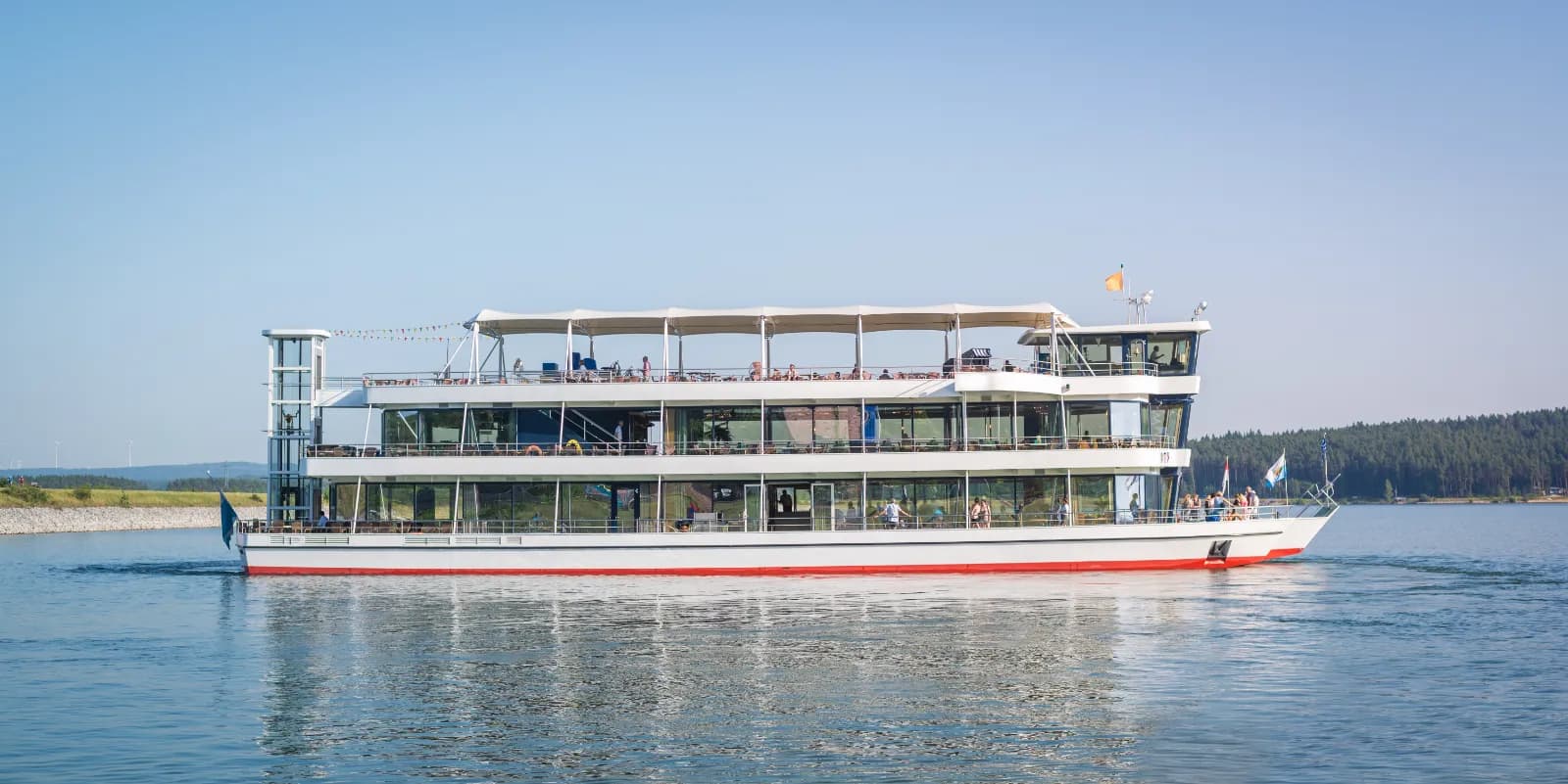Schifffahrt auf dem Brombachsee 1