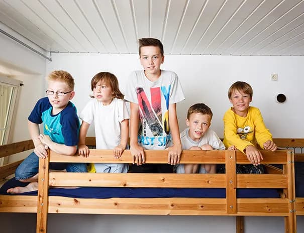 DER SONNENHOF 8