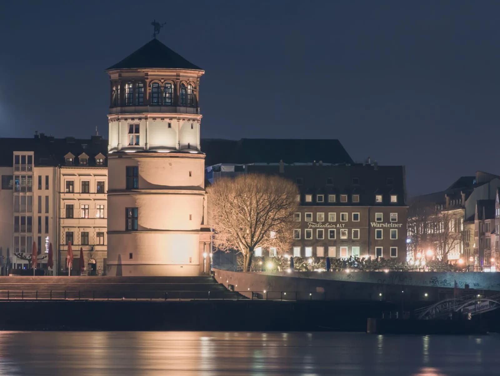 Burgplatz Düsseldorf 3