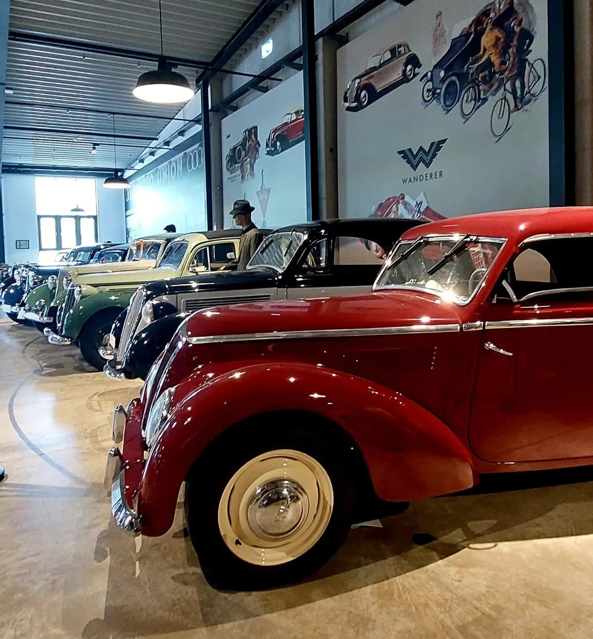 Zylinderhaus – Nostalgie & Oldtimer Museum 6