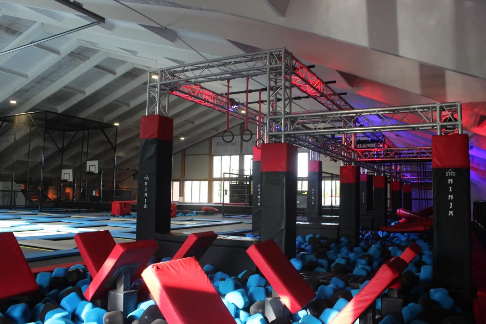 AirStyle Trampolinpark 8