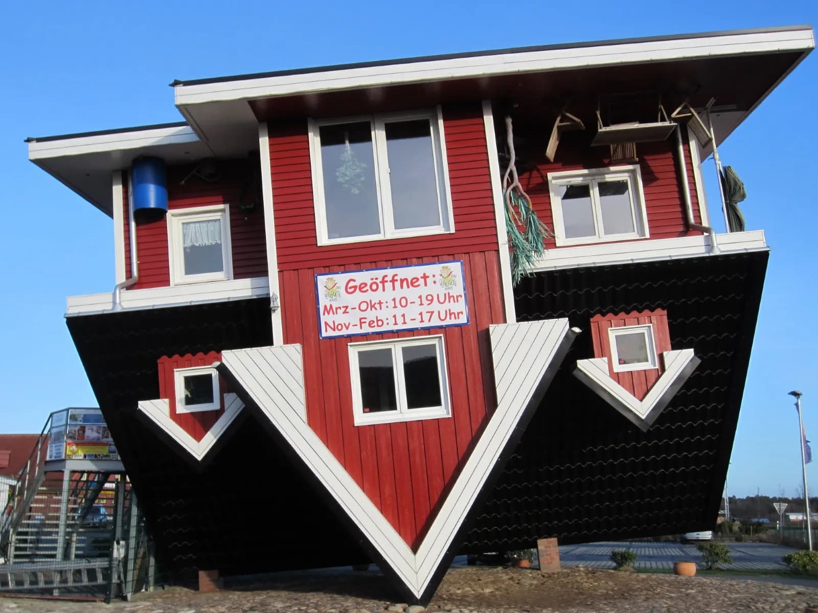 DAS VERRÜCKTE HAUS 4