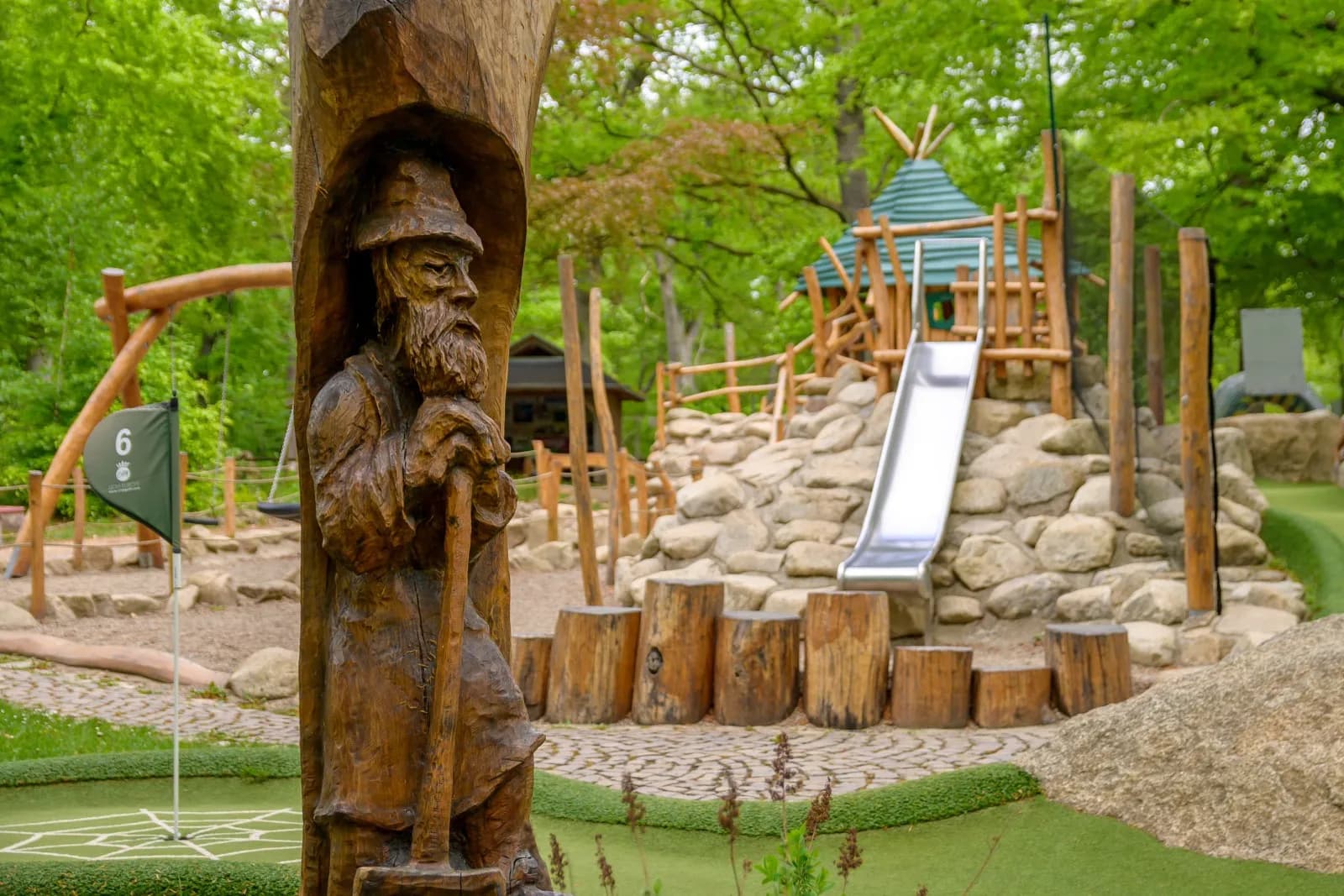 Tierpark Hexentanzplatz 4