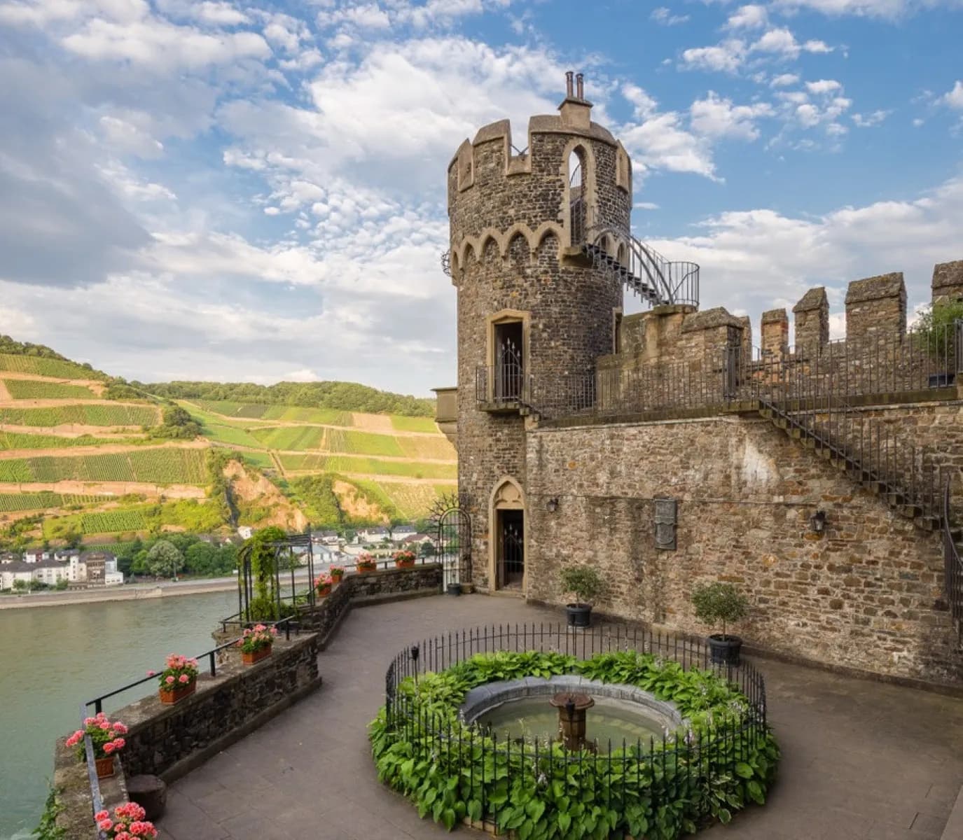 Burg Rheinstein 1