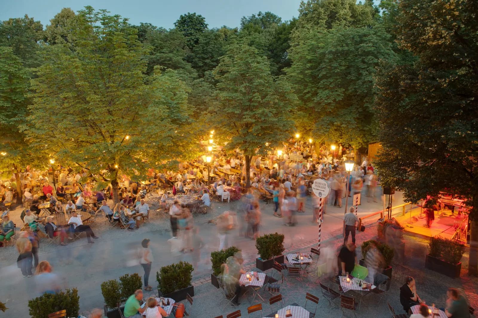Aumeister – Restaurant und Biergarten 5