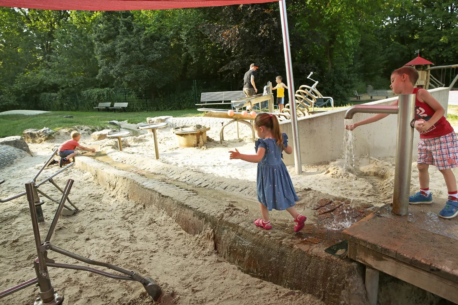 Vier-Jahreszeiten-Park 8