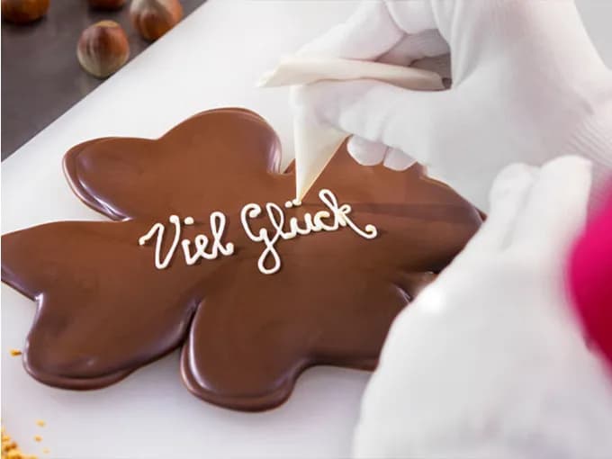 Viba Nougat-Welt 6