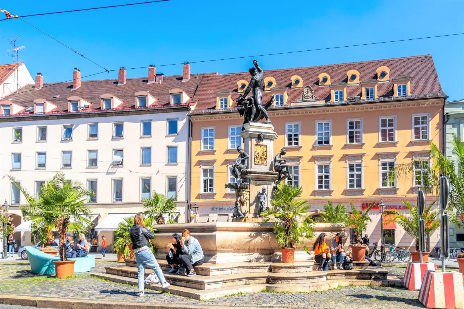 Rathausplatz Augsburg 4