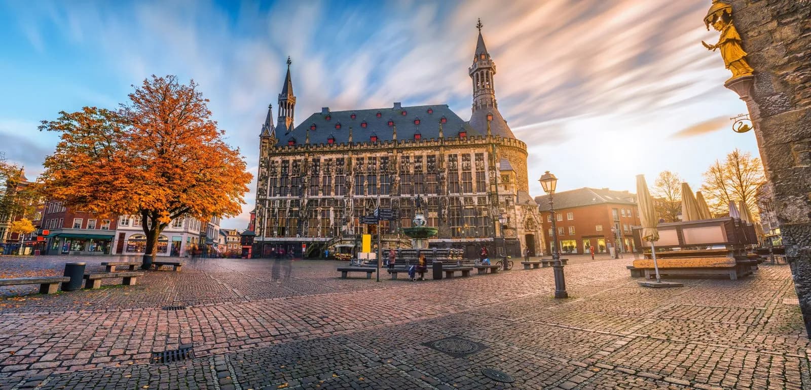 Marktplatz am Rathaus 2