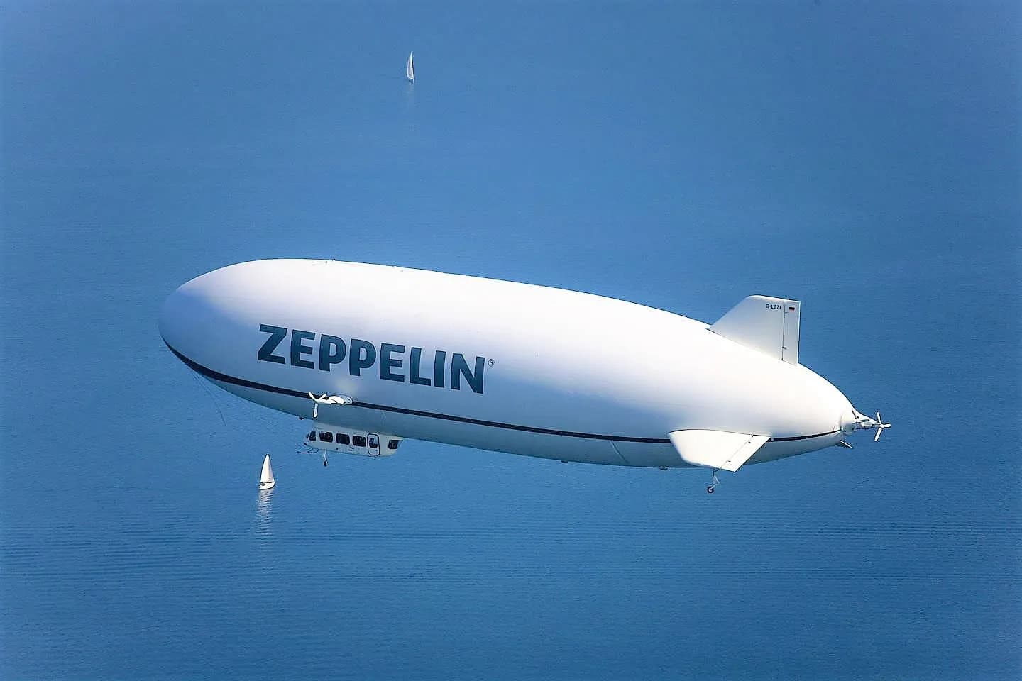 Deutsche Zeppelin-Reederei 1