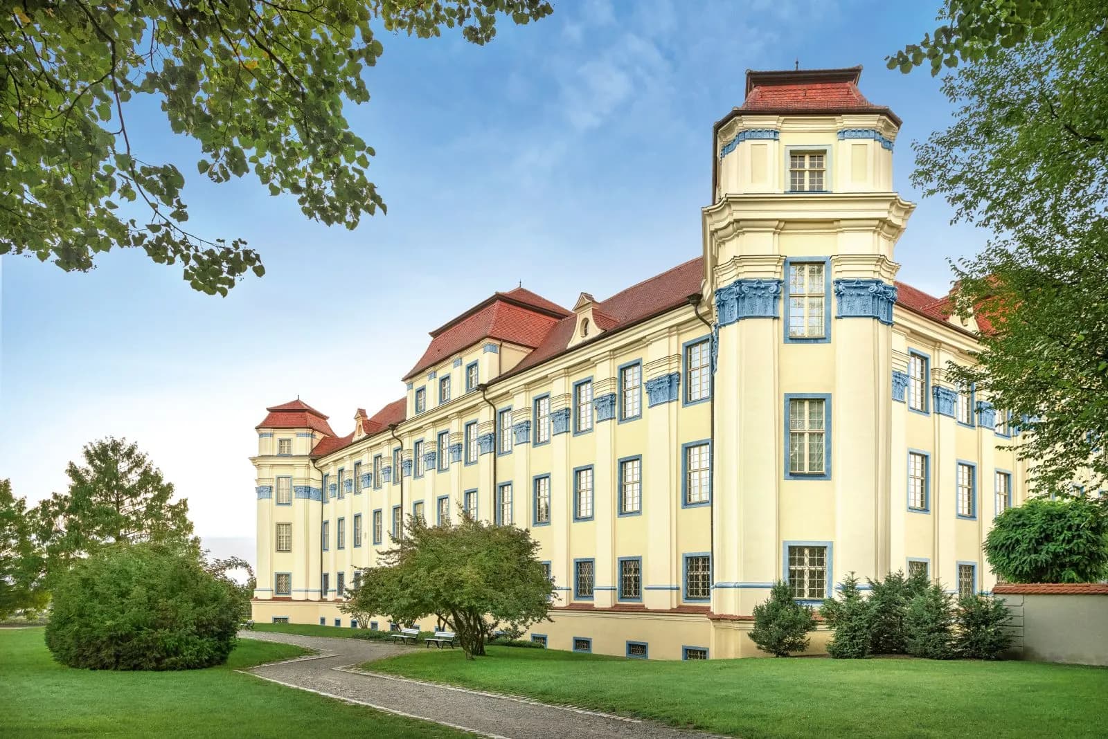 Neues Schloss Tettnang 1