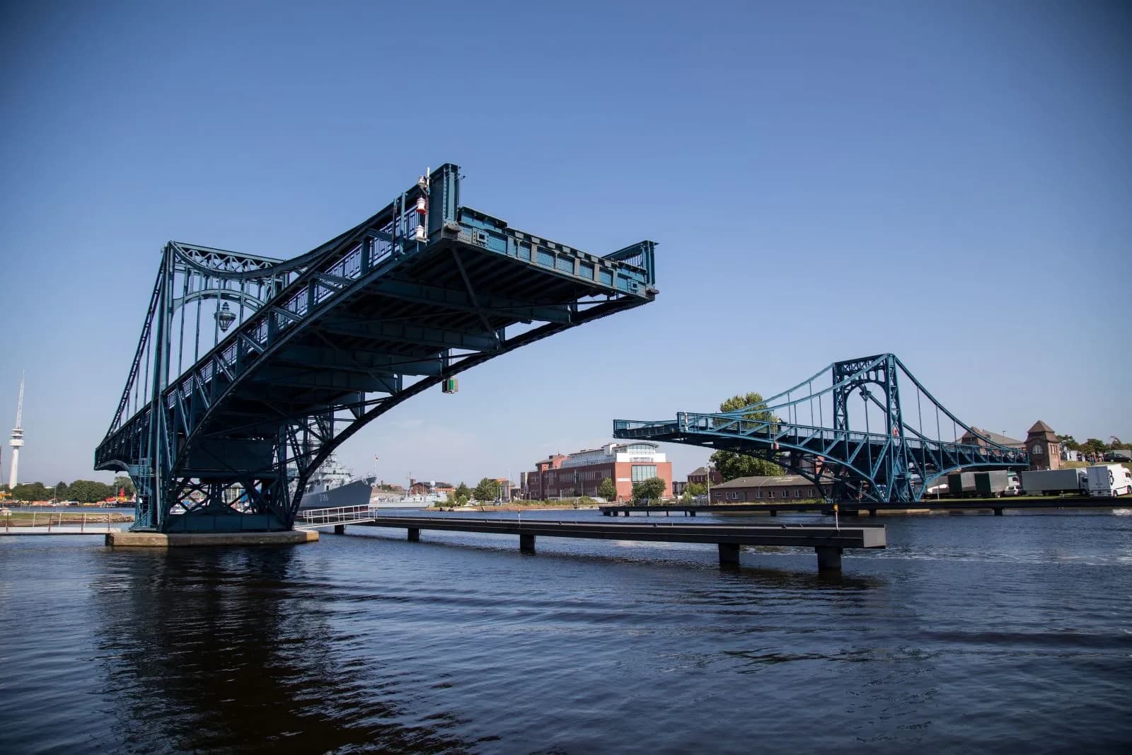 Kaiser-Wilhelm-Brücke 3